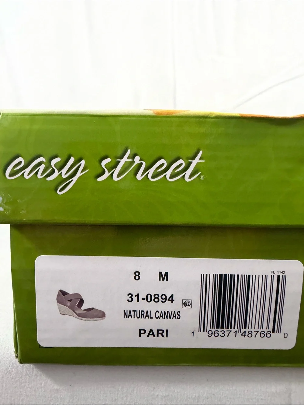 NWT Easy Street Women’s Size 8 Tan Espadrille Wedge Pumps with Crisscross Straps